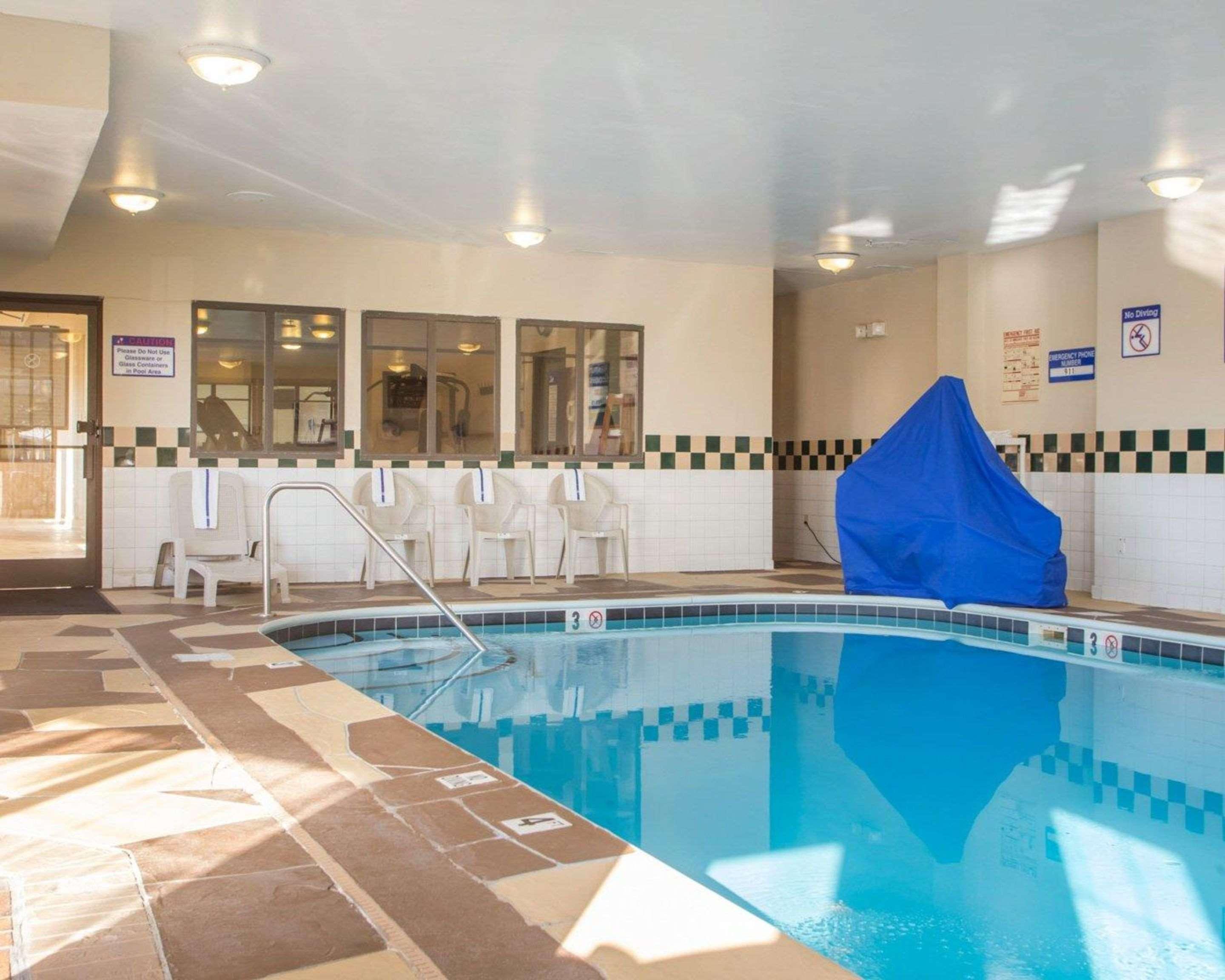 La Quinta Inn & Suites By Wyndham South Holland Exterior foto